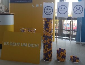 Stimmungsbarometer auf Messestand